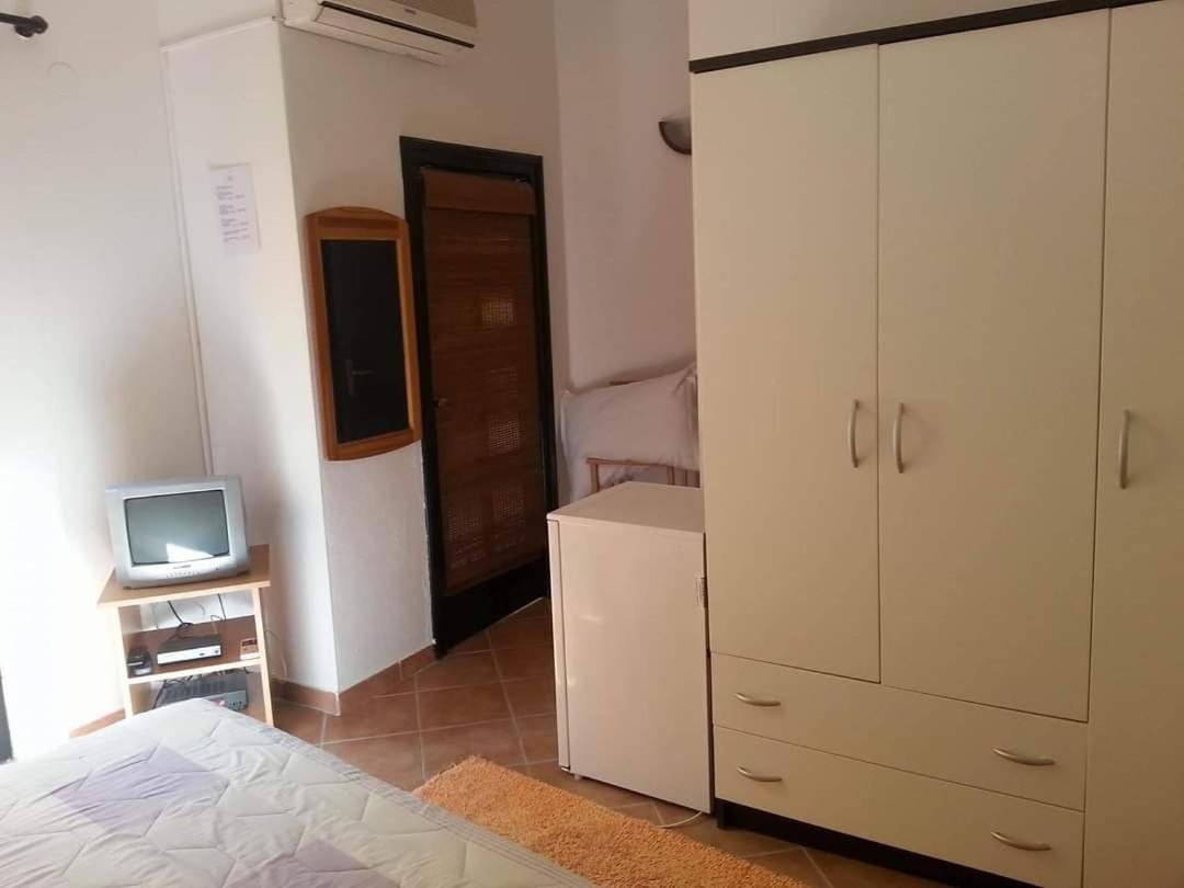 Apartmani Linda โวดีเซ ภายนอก รูปภาพ